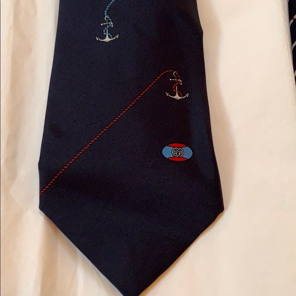 Classic Vintage Gucci Tie